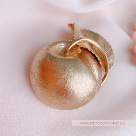 NAPIER Брошь «Золотое яблоко»