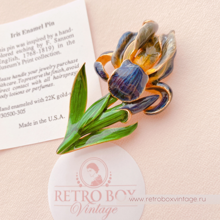 MFA Брошь «Синий ирис» / Музейная коллекция