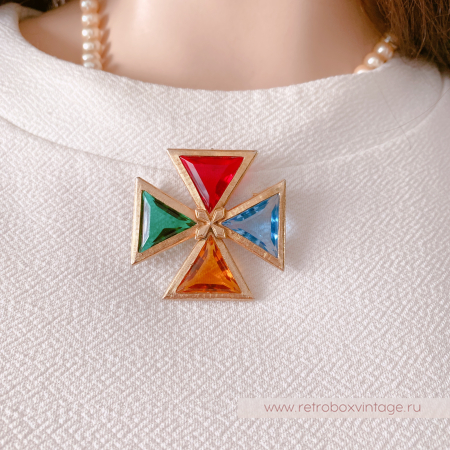 NO NAME Брошь-кулон «Тайны алхимии: кристальный цветной мальтийский крест»