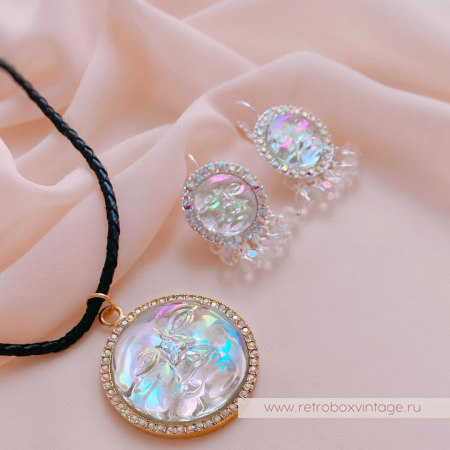 KIRKS FOLLY Комплект «Лунная вода» KIRKS FOLLY Комплект «Лунная вода»