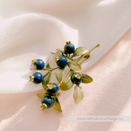 MICHAEL MICHAUD Брошь "Черника" (натуральный лазурит)