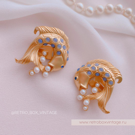 AVON / ELIZABETH TAYLOR Клипсы «Золотые рыбки: коллекция мерцающего моря»