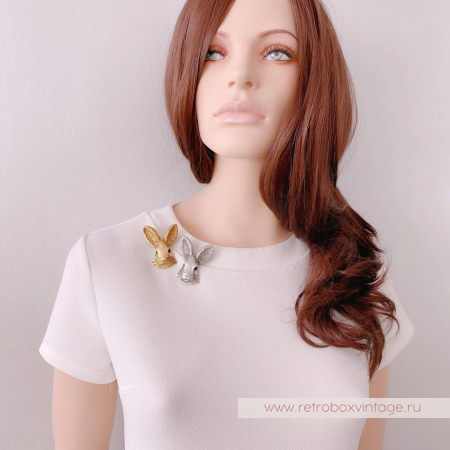 JJ / JONET JEWELRY Брошь «Лунный заяц: серебро»