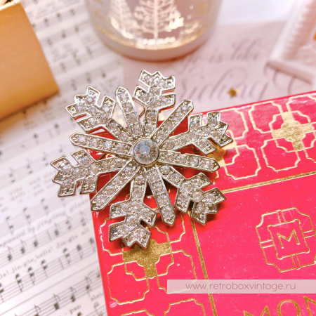 MONET Брошь "Кристальная снежинка" серебро