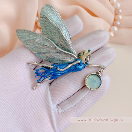 KIRKS FOLLY Брошь-кулон «Астральная фея в синем платье с луной: серебро»