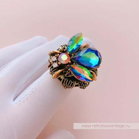 SWEET ROMANCE Кольцо «Радужная пчелка» SWEET ROMANCE Кольцо «Радужная пчелка»