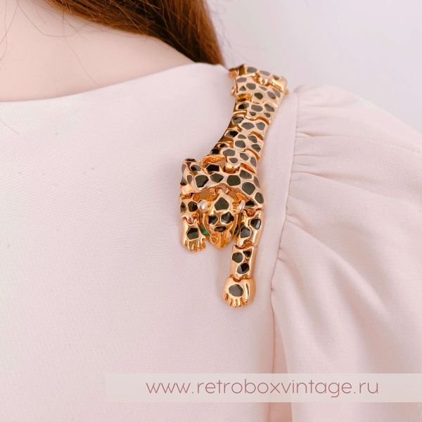 MR. GUS Брошь наплечная "Леопард с зелеными глазами" черная эмаль на золоте