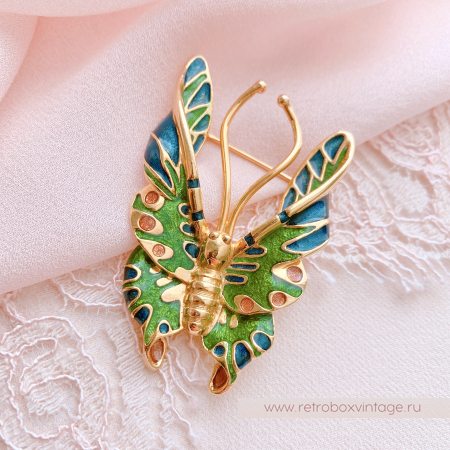 MFA Брошь «Парящая бабочка»