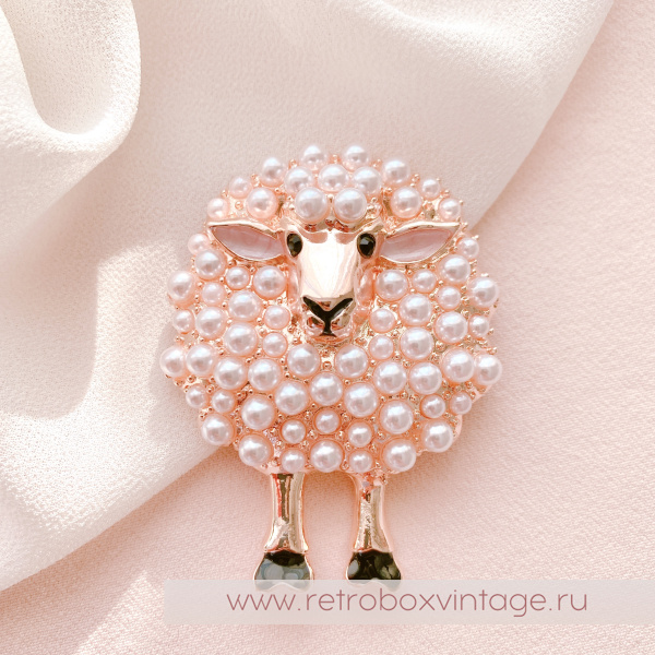 NAPIER Брошь "Жемчужная овечка"
