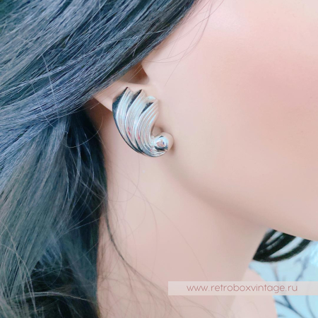 MONET Клипсы «Серебристые завитки»