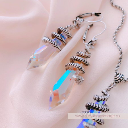 SWEET ROMANCE Комплект «Змейка и магический кристалл: прозрачный АВ в серебре»