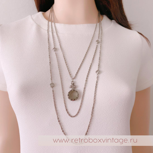 GOLDETTE Ожерелье «Афродита: дымчатая инталия в серебре»