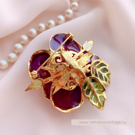 JOAN RIVERS Брошь «Роза-королева цветов»