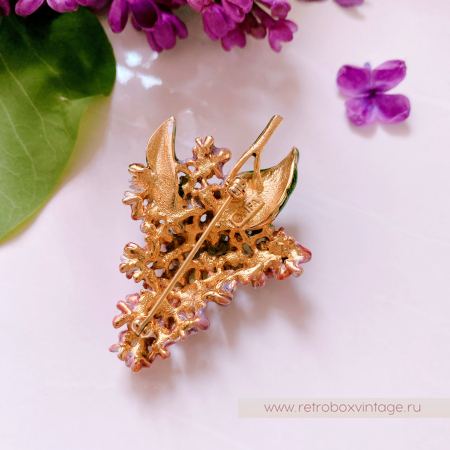 MFA Брошь «Нежная лиловая сирень» Музейная коллекция