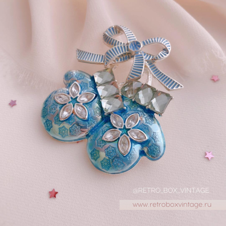 NAPIER Брошь «Голубые рукавички»