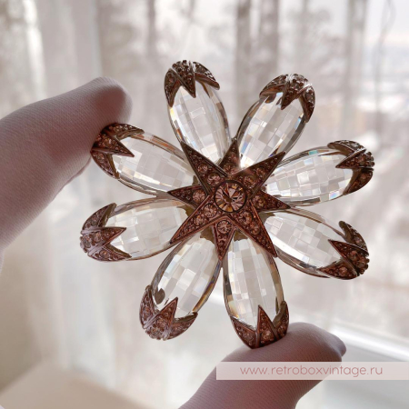 JOAN RIVERS Брошь «Хрустальная звезда»