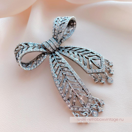 SWEET ROMANCE Брошь «Маркиза: кристальный бант севинье»