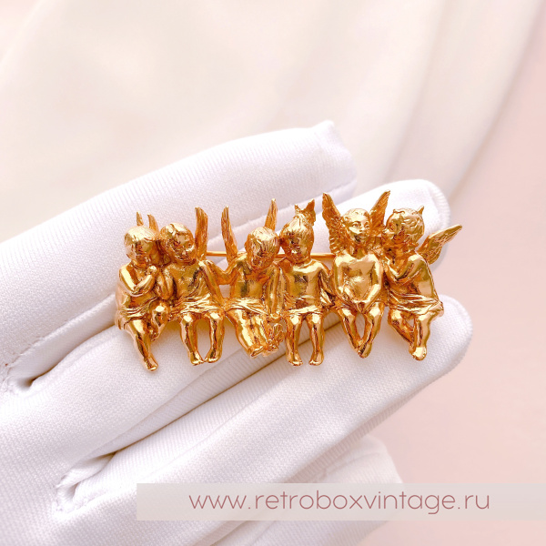 EDGAR BEREBI Брошь «Шесть ангелов в ряд: сатиновое золото»