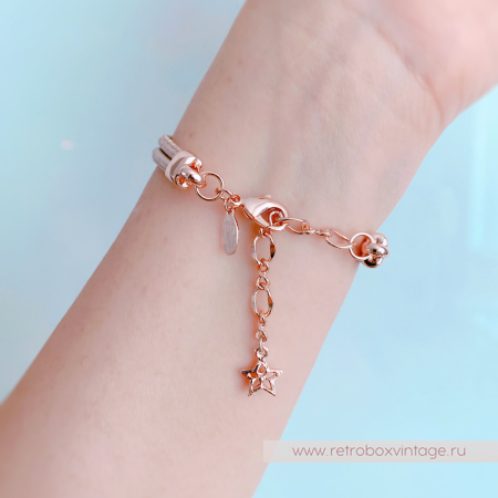 KIRKS FOLLY Браслет «Лунный свет: изумрудный хамелеон в розовом золоте на кожаном ремешке»