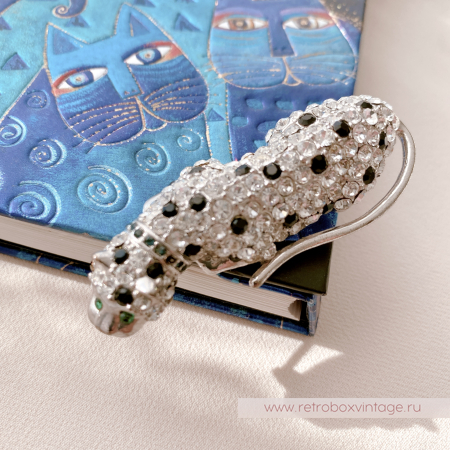 KENNETH J LANE for AVON Брошь «Кристальный леопард с зелеными глазами»