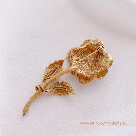 GIOVANNI Брошь «Золотая роза с кристаллами»