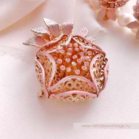 VENDOME Брошь и клипсы «Розовые ажурные хризантемы»