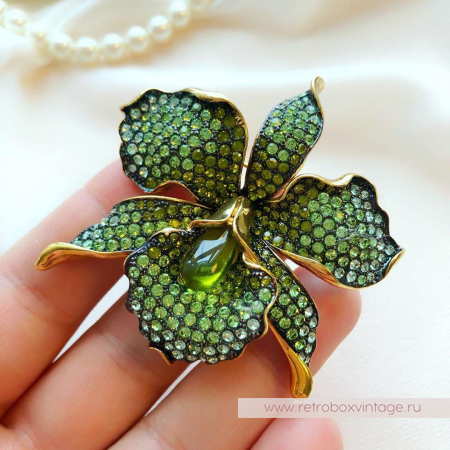 CAROLEE Брошь «Зеленая орхидея»