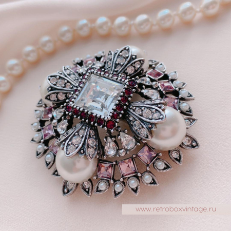 JOAN RIVERS Брошь-кулон «Жемчужная романтика»