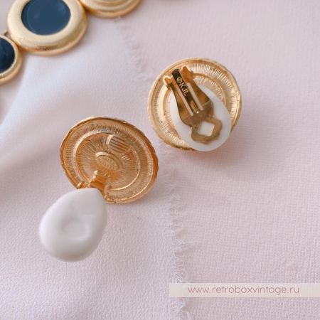 KJL / KENNETH J LANE Клипсы «Барбара» с культивированным жемчугом