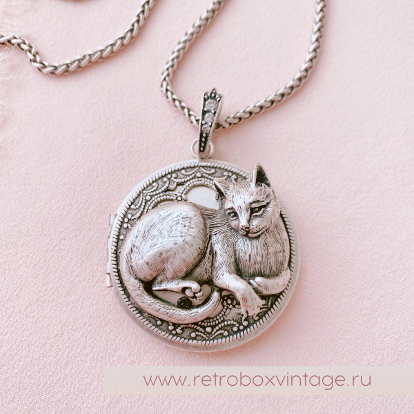 SWEET ROMANCE Кулон-локет на цепочке «Кошечка-мурлыка: серебро»