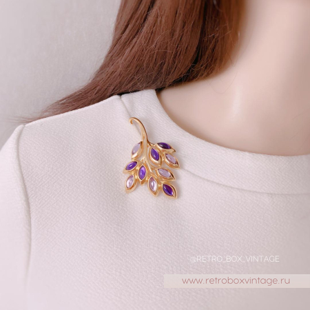 TRIFARI Брошь «Фиолетовая веточка»