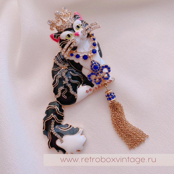 RITZY COUTURE Lunch at The Ritz Брошь-кулон «Королева кошек: черная в золоте»