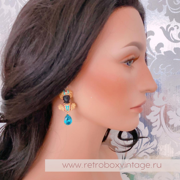 ASKEW LONDON Клипсы «Сын махараджи в чалме с голубыми кристаллами»