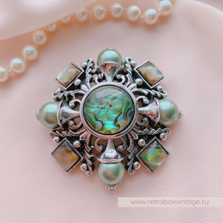 JOAN RIVERS Брошь-кулон «Мальта»