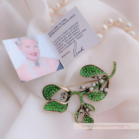 HEIDI DAUS Брошь «Поцелуй весны»