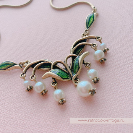 SWEET ROMANCE Колье «Жемчужные ландыши» SWEET ROMANCE Колье «Жемчужные ландыши»