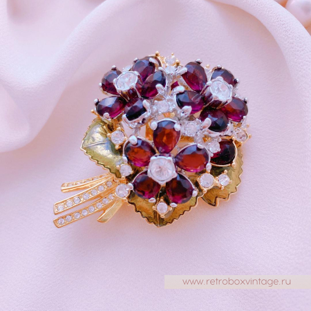 NOLAN MILLER Брошь «Букет фиалок»