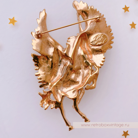 KIRKS FOLLY Брошь "Белый единорог с золотыми крыльями"