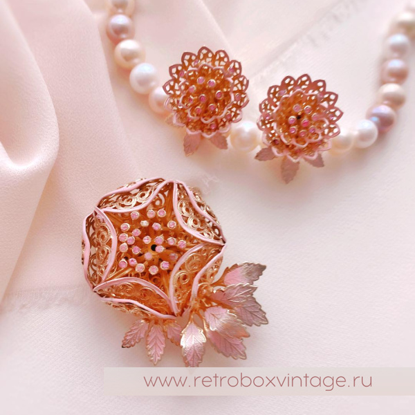 VENDOME Брошь и клипсы «Розовые ажурные хризантемы»