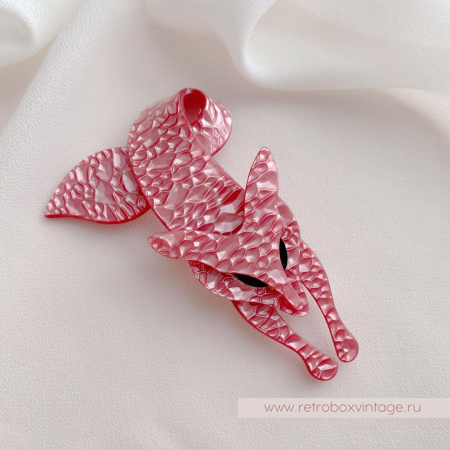 LEA STEIN Брошь «Лиса розовый коралл 3d»