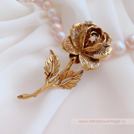 GIOVANNI Брошь «Золотая роза с кристаллами»