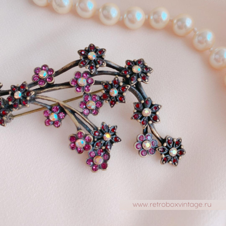 MONET Брошь «Цветущая сакура»