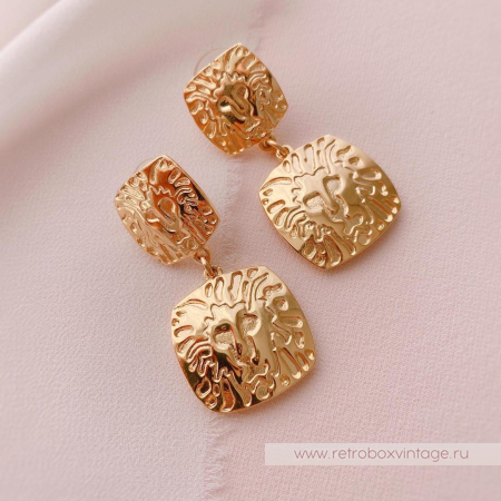 ANNE KLEIN Серьги «Золотые львы квадрат» ANNE KLEIN Серьги «Золотые львы квадрат»