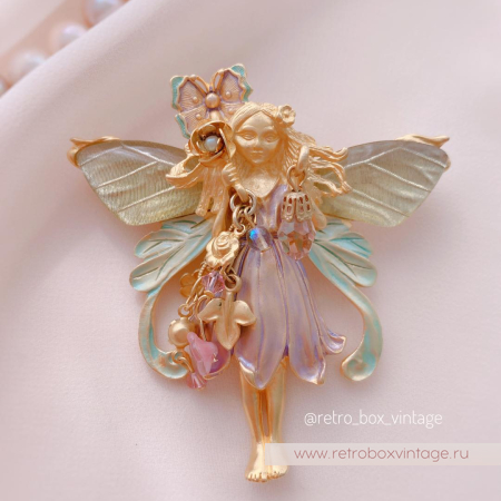 KIRKS FOLLY Брошь-кулон «Фея примулы с золотистыми крылышками»