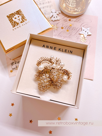 ANNE KLEIN Брошь "Кедровые шишки с жемчужинами" (в оригинальной коробке)