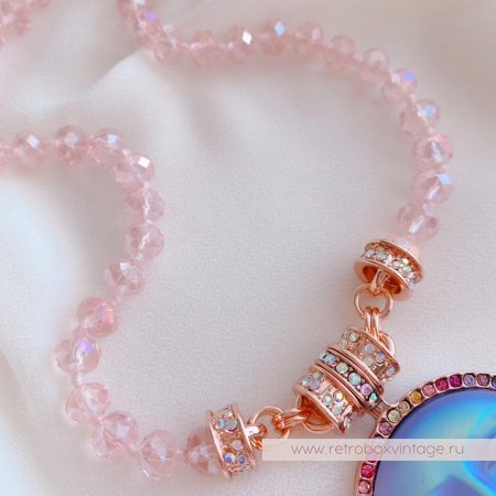 KIRKS FOLLY Колье магнитное «Радужная луна: голубая на розовых бусах»