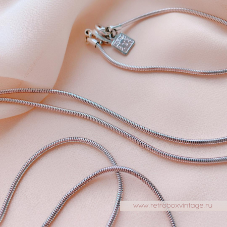 ANNE KLEIN Кулон на цепочке «Светская львица: серебро»