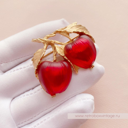 NAPIER Брошь «Райские яблочки»