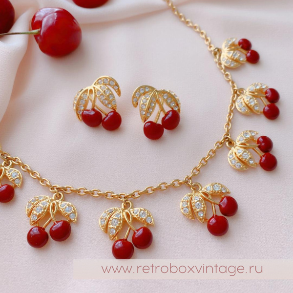 JOAN RIVERS Комплект «Спелая вишня» колье и серьги