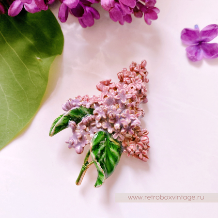 MFA Брошь «Нежная лиловая сирень» Музейная коллекция